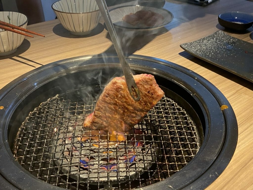 台北大安-燒肉「路易奇電力公司」自己烤肉只要半價,平價就能吃到頂級燒肉! A5和牛任你吃? 40 台北大安-燒肉「路易奇電力公司」自己烤肉只要半價,平價就能吃到頂級燒肉! A5和牛任你吃? 40