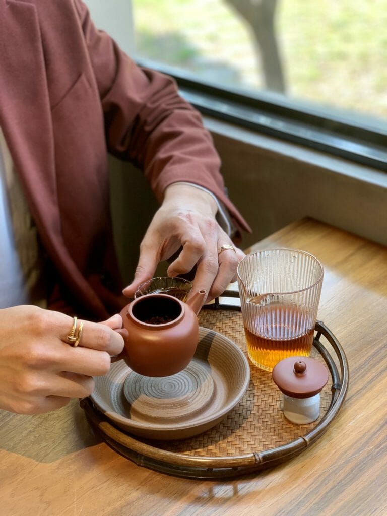 蔛菟HuTu-台南喝茶好去處!邊喝茶邊欣賞陽光的美好，蔛菟採全預約制典雅茶藝空間，台南老屋下午茶首選。 19
