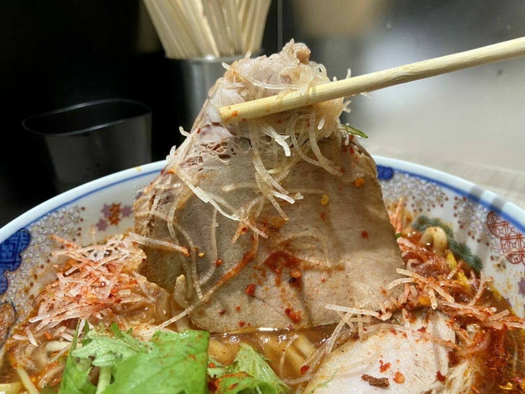 【烹星】勝王拉麵中央廚房!必點巨大蟹肉棒、鮑魚，台北必吃乾物系清湯拉麵 9