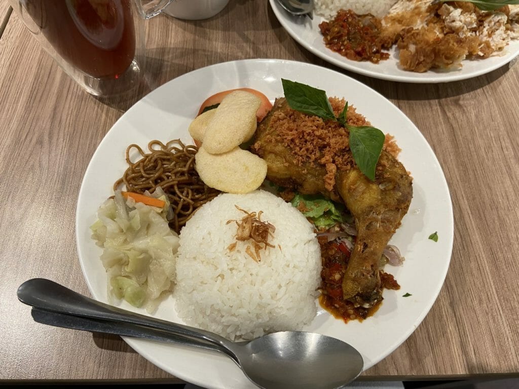 《Chandu 讚都》必吃台北道地印尼料理！經典印尼蝦醬炒飯、花生醬沙爹串只要百元就能吃到的傳統印尼美食！ 13