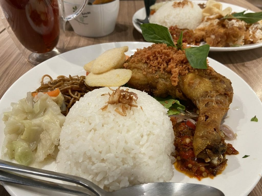 《Chandu 讚都》必吃台北道地印尼料理！經典印尼蝦醬炒飯、花生醬沙爹串只要百元就能吃到的傳統印尼美食！ 14