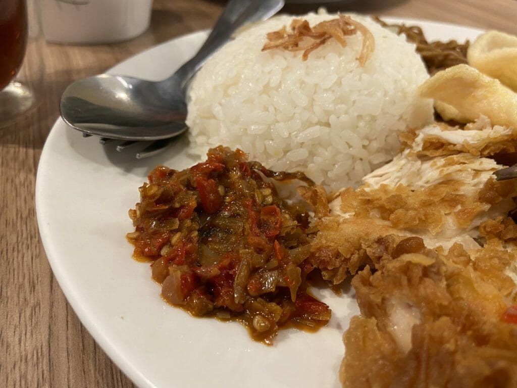 《Chandu 讚都》必吃台北道地印尼料理！經典印尼蝦醬炒飯、花生醬沙爹串只要百元就能吃到的傳統印尼美食！ 17